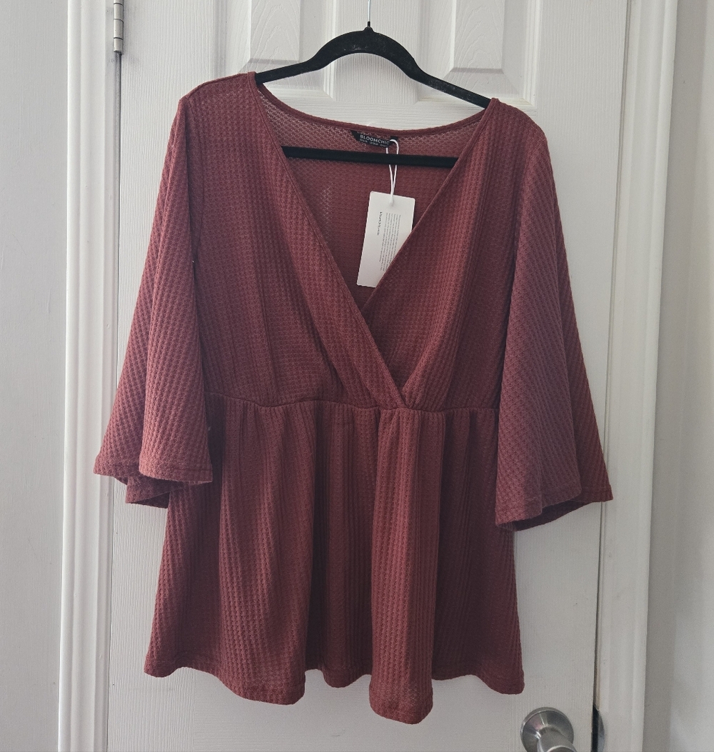 nwt 14/16 Bloomchic knit blouse